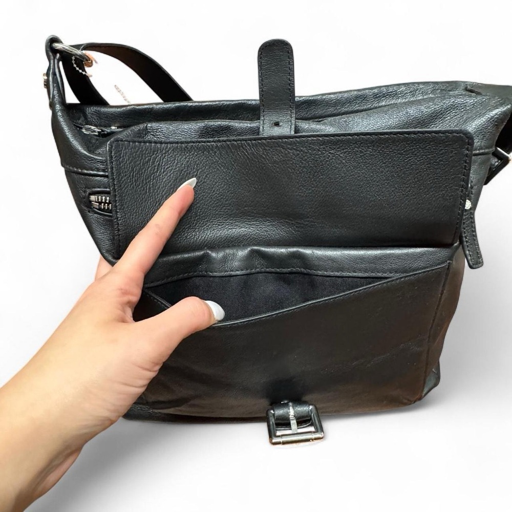 Danier Black Genuine Leather Crossbody Shoulder Bag - Picture 6 of 16